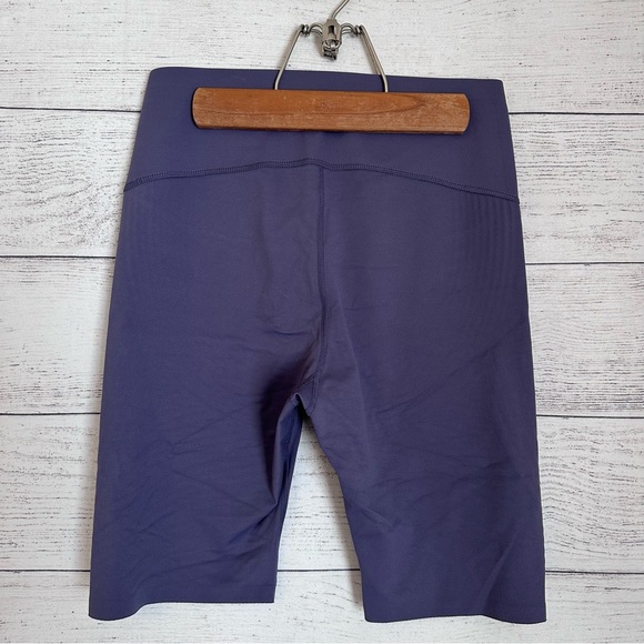 Fanka Body Sculpt  9" Biker Shorts (Reversible Wear) - Picture 7 of 7